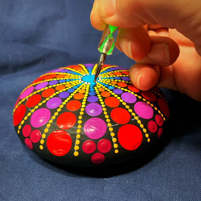 Beginner Dotting Kit - ideal to learn beautiful mandala dot art - 10pc dotting tools, stencil, guide and 2 bottles of Decoart paint